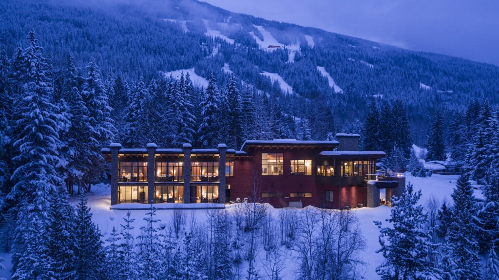 Blue Hour outside view 4