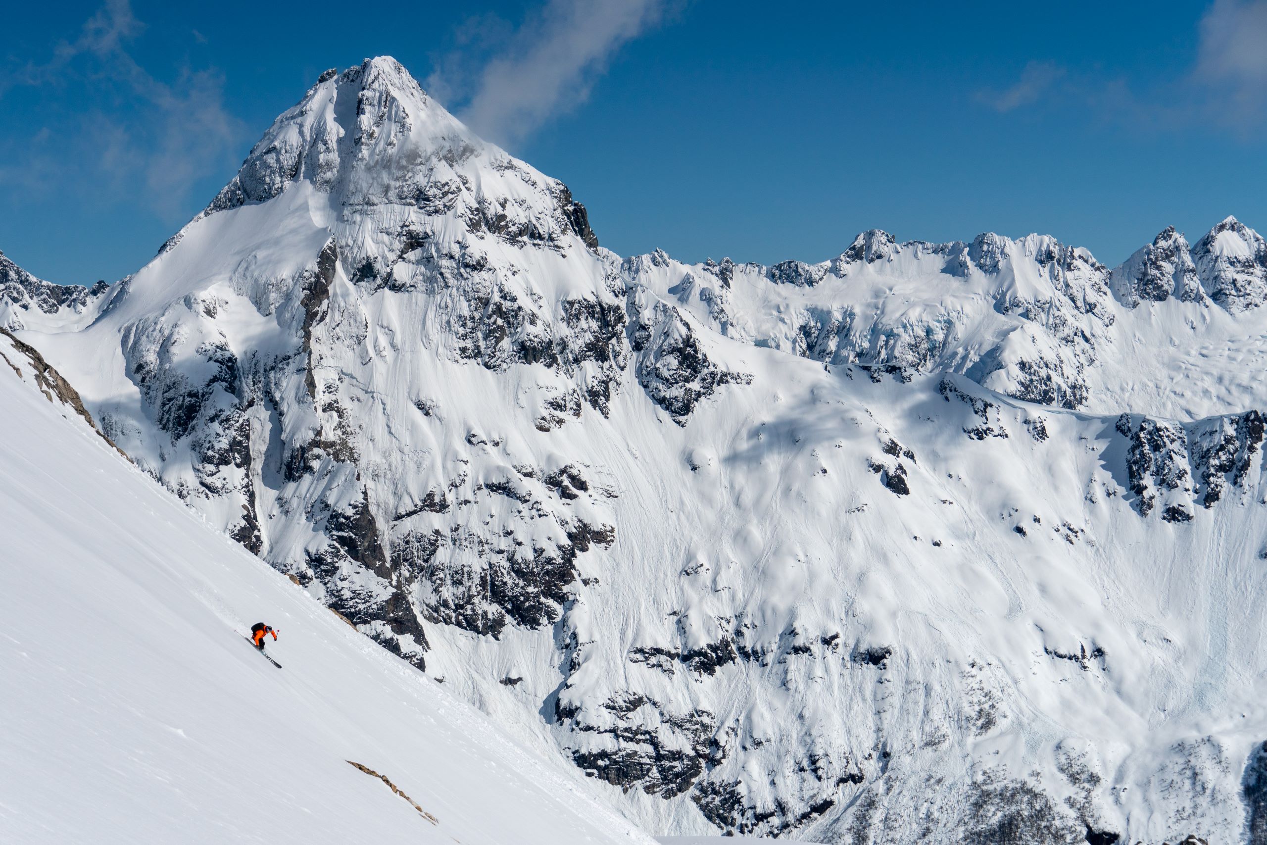 eleven-chile-heli-skiing-10