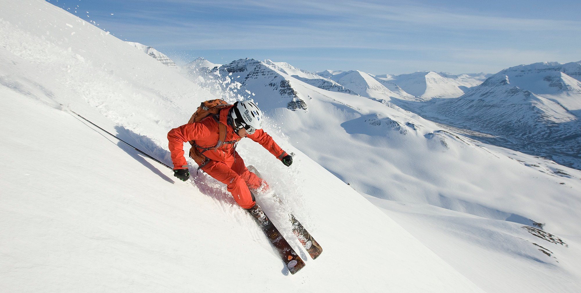 ©FredrikSchenholm_skiing-troll-peninsula-.jpg-
